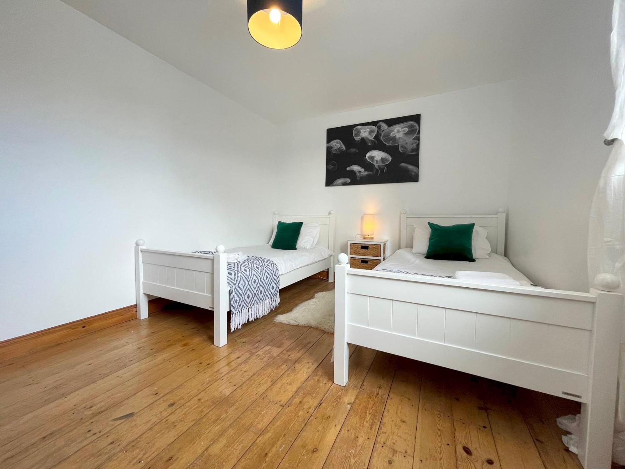 Spacious Home Sleeps 6 Short Walk To Port Isaac Village & Stunning Views Экстерьер фото